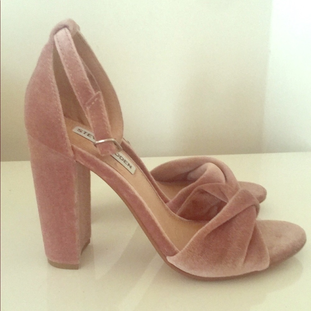 Blush pink Steve Madden heels